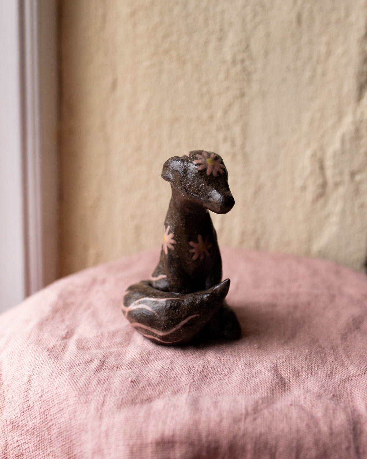DARK PUPPY, Sculpture