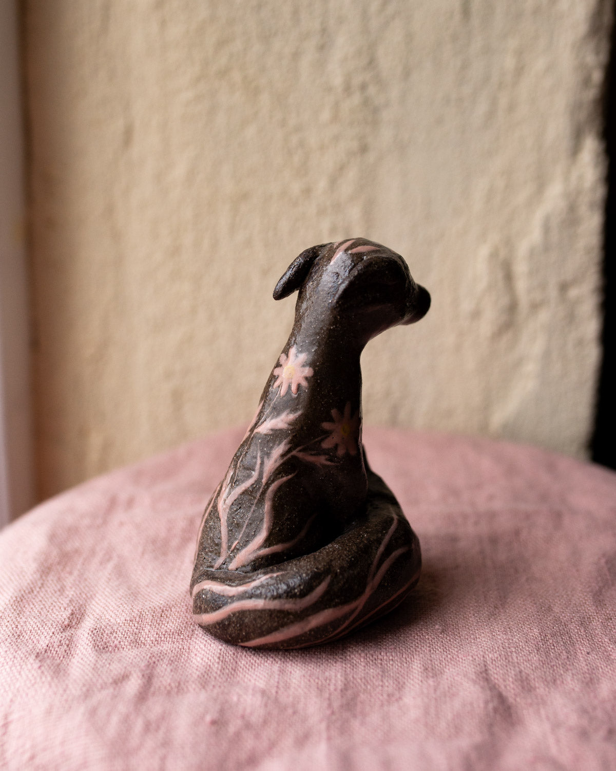 DARK PUPPY, Sculpture