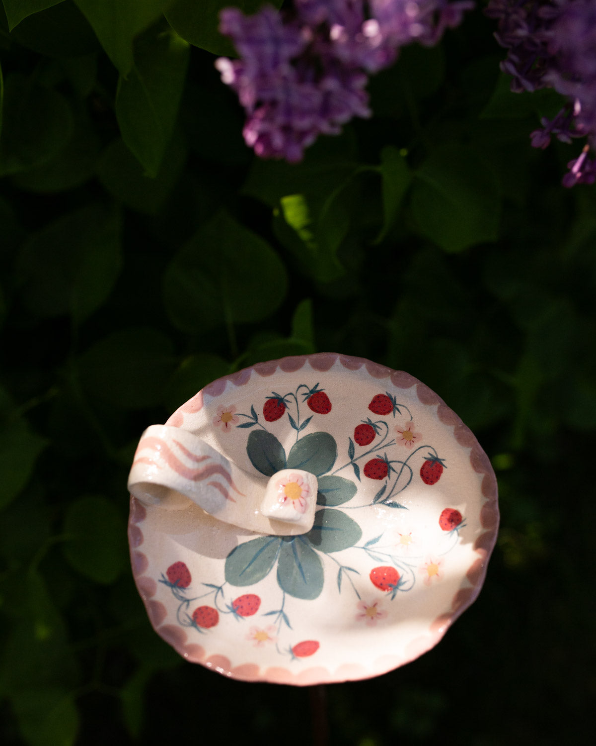 WILD STRAWBERRY, Bee Bath