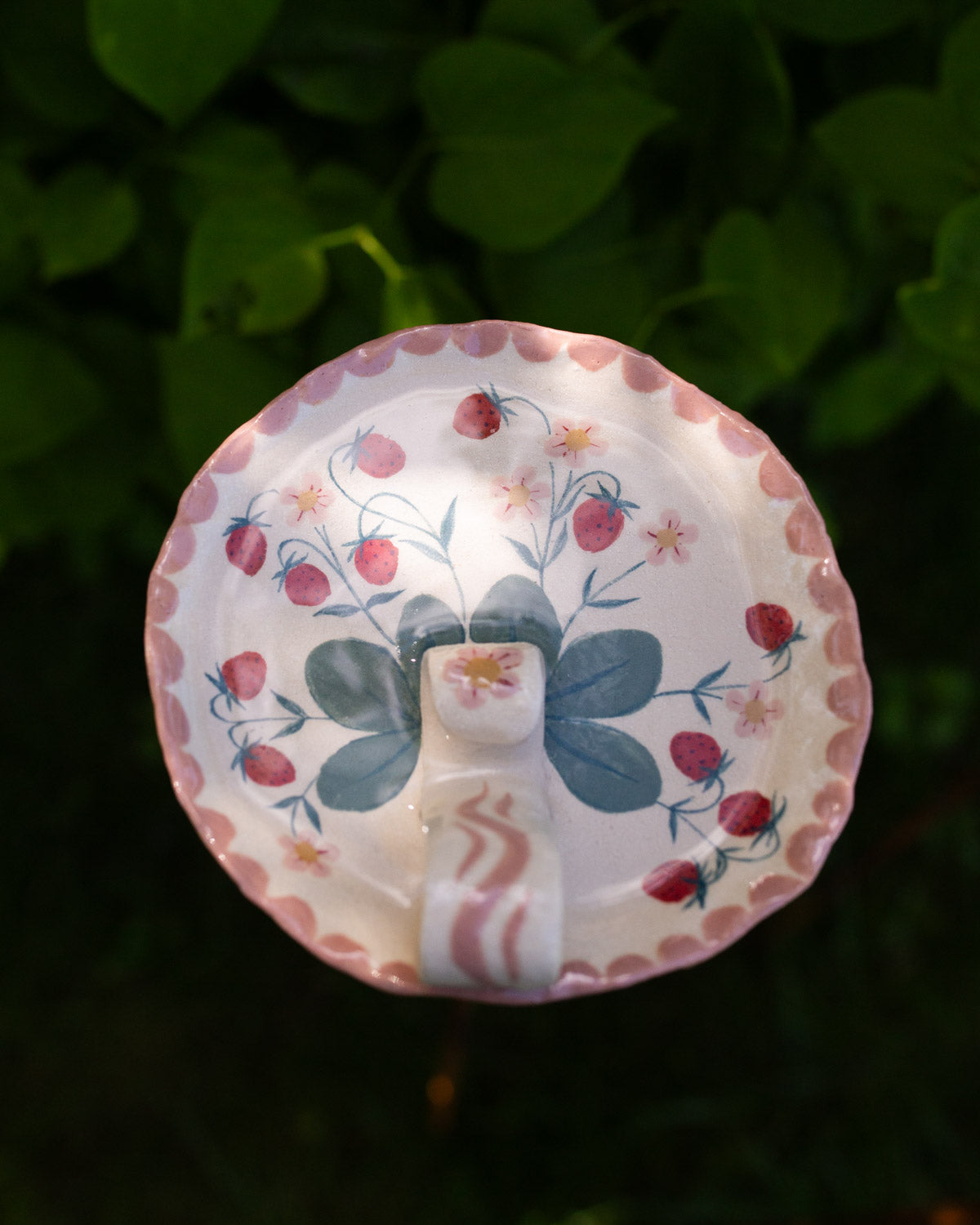 WILD STRAWBERRY, Bee Bath