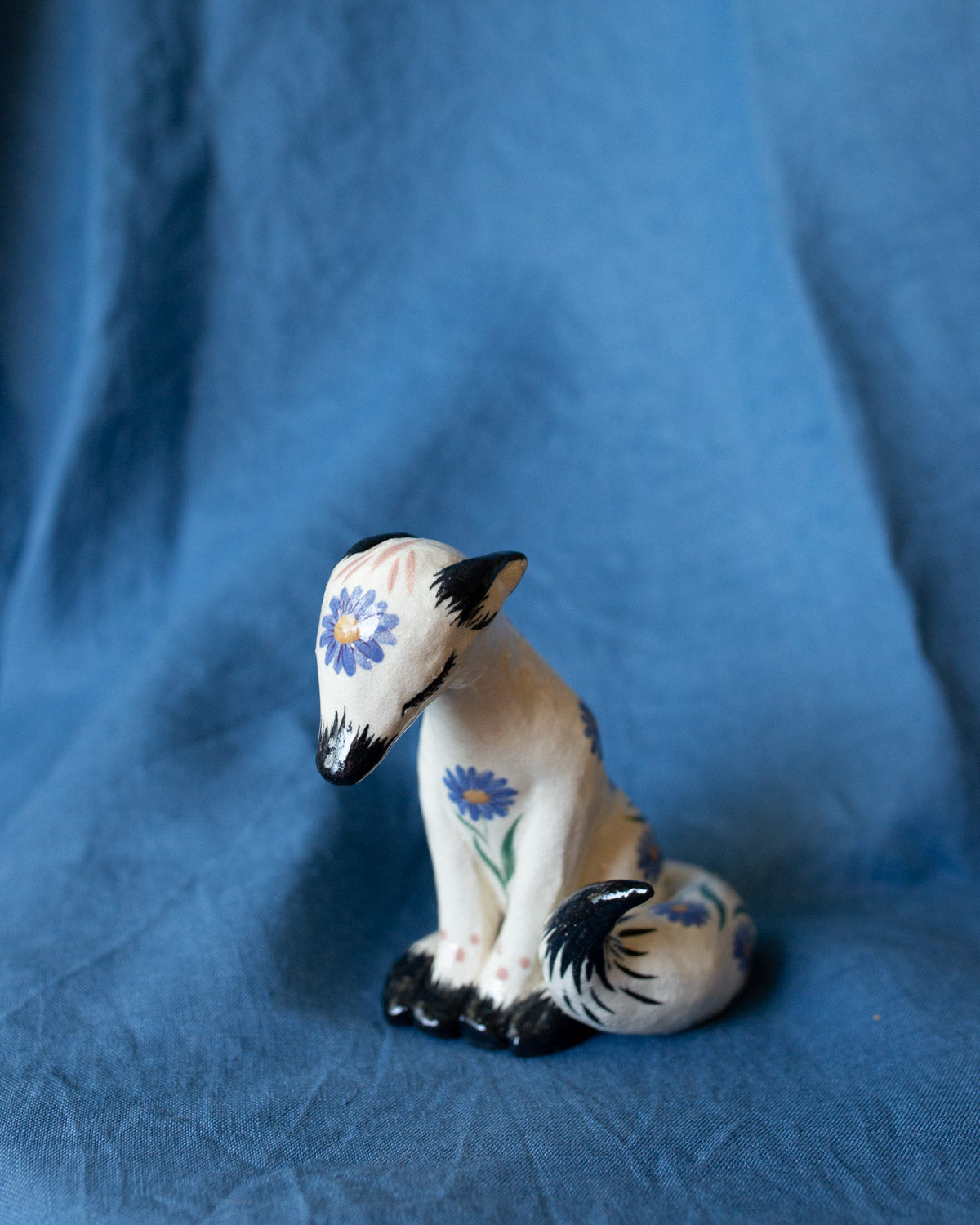 FOXY ASTER, Sculpture