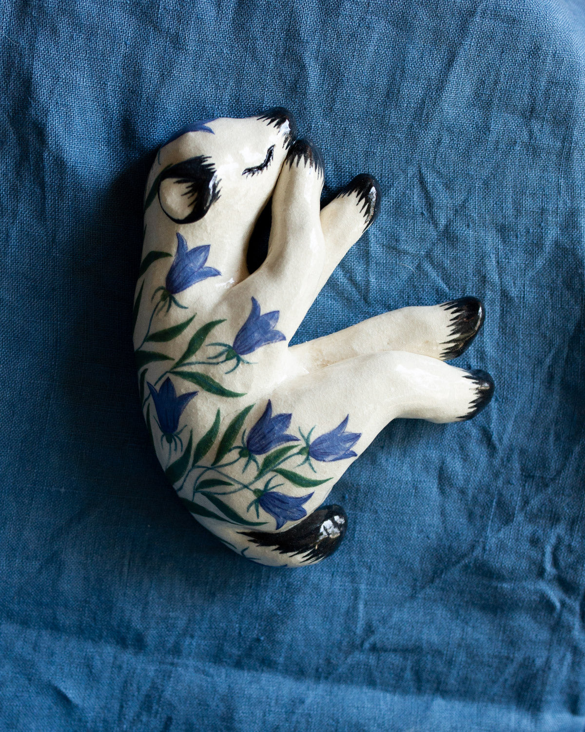 HAREBELL BEAR, Sculpture